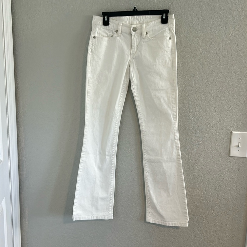 BCBG FLAIR JEANS